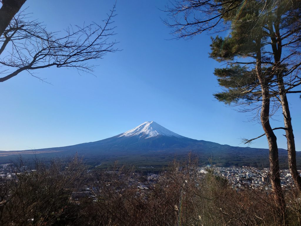 <span class="title">謹賀新年</span>